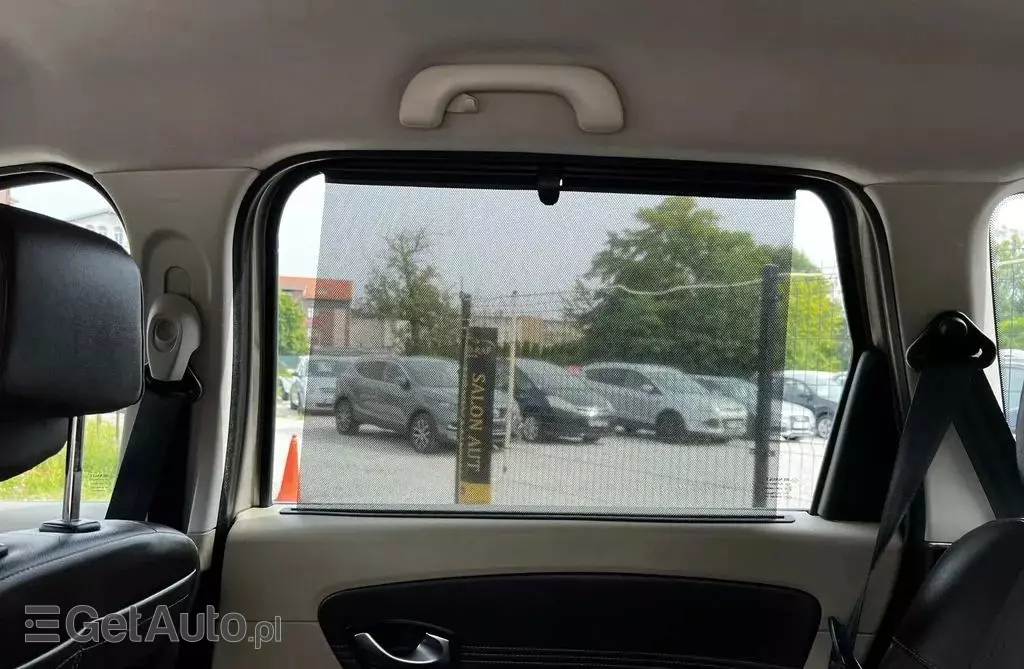 RENAULT Grand Scenic 