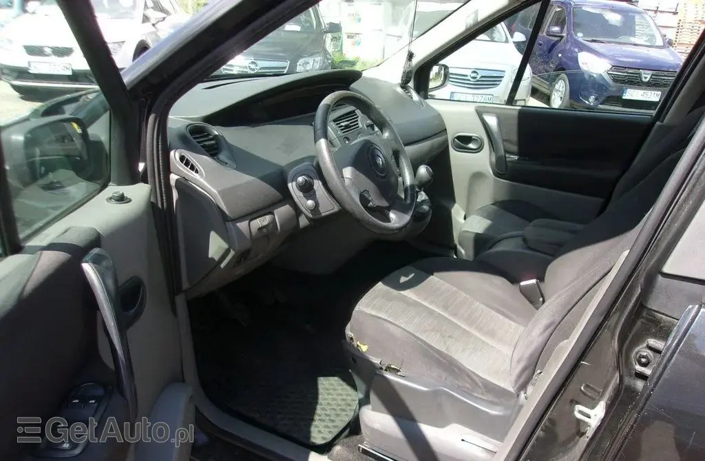 RENAULT Scenic 