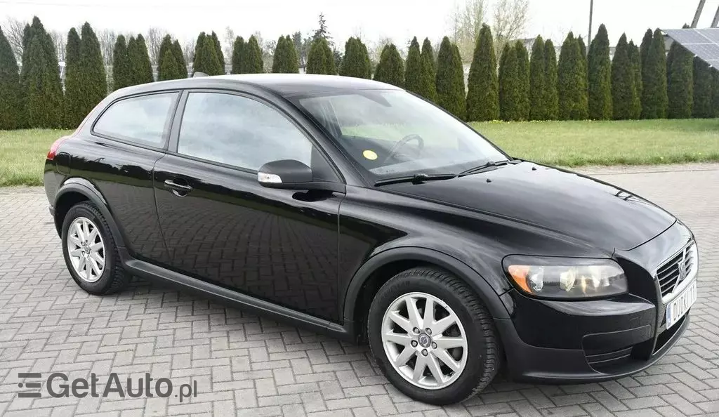 VOLVO C30 