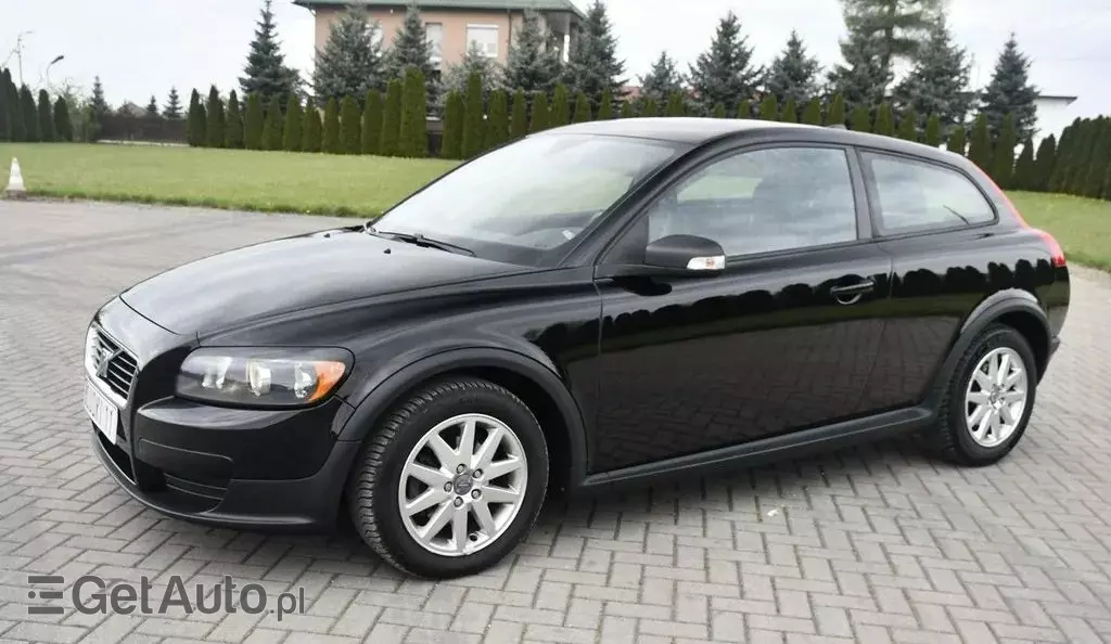 VOLVO C30 