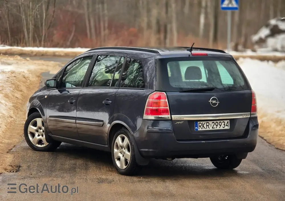 OPEL Zafira 1.9 CDTI Navi