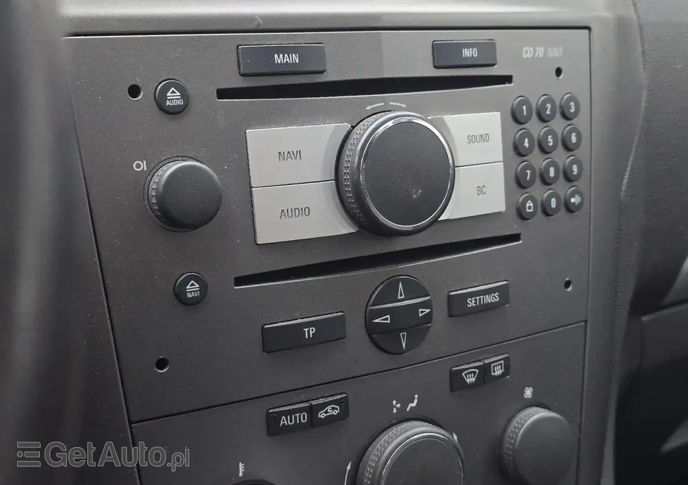 OPEL Zafira 1.9 CDTI Navi