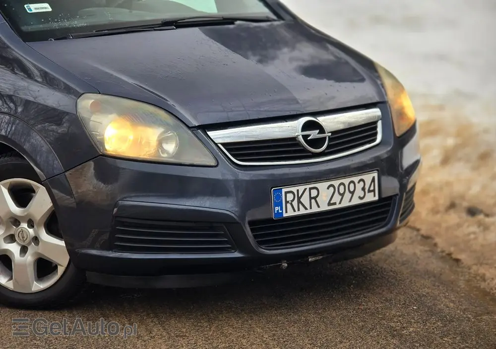 OPEL Zafira 1.9 CDTI Navi