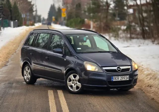 OPEL Zafira 1.9 CDTI Navi