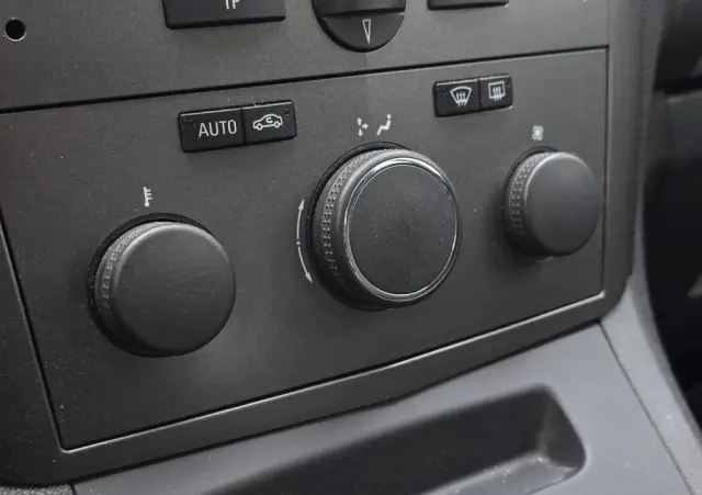 OPEL Zafira 1.9 CDTI Navi