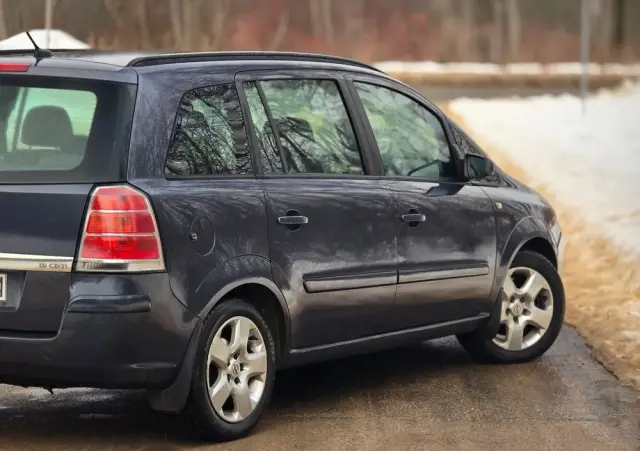 OPEL Zafira 1.9 CDTI Navi