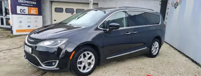 CHRYSLER Pacifica 