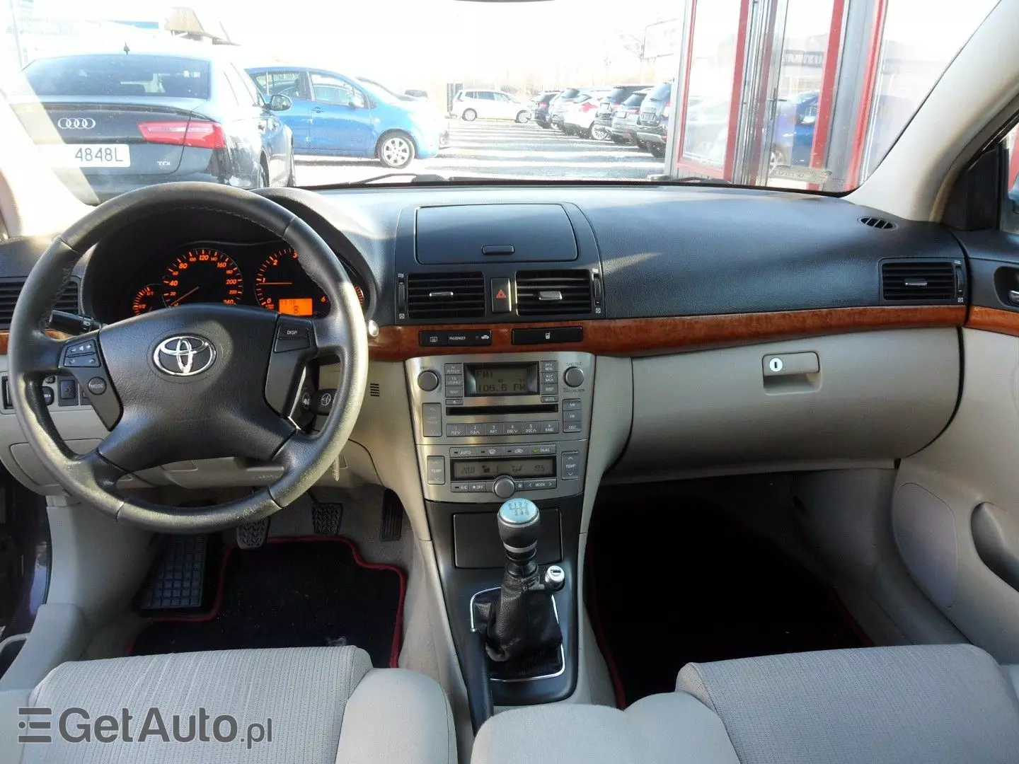 TOYOTA Avensis 