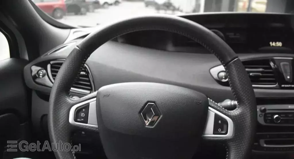 RENAULT Scenic 