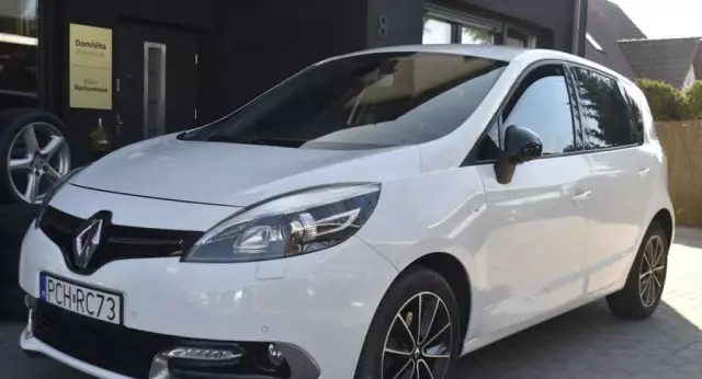 RENAULT Scenic 