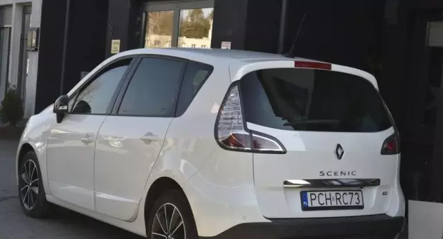 RENAULT Scenic 