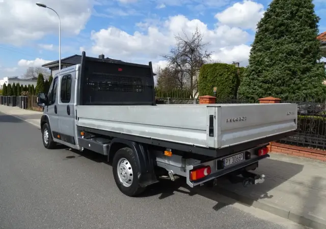 PEUGEOT BOXER 130 koni ,doka, Klima, 7- osób + skrzynia 3,40 m , MAXI 