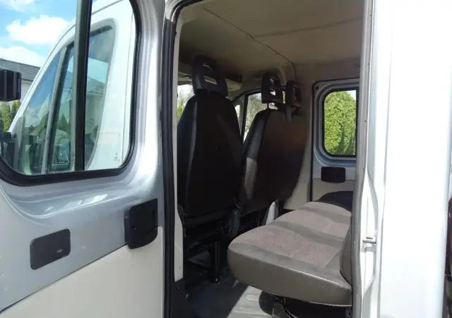 PEUGEOT BOXER 130 koni ,doka, Klima, 7- osób + skrzynia 3,40 m , MAXI 