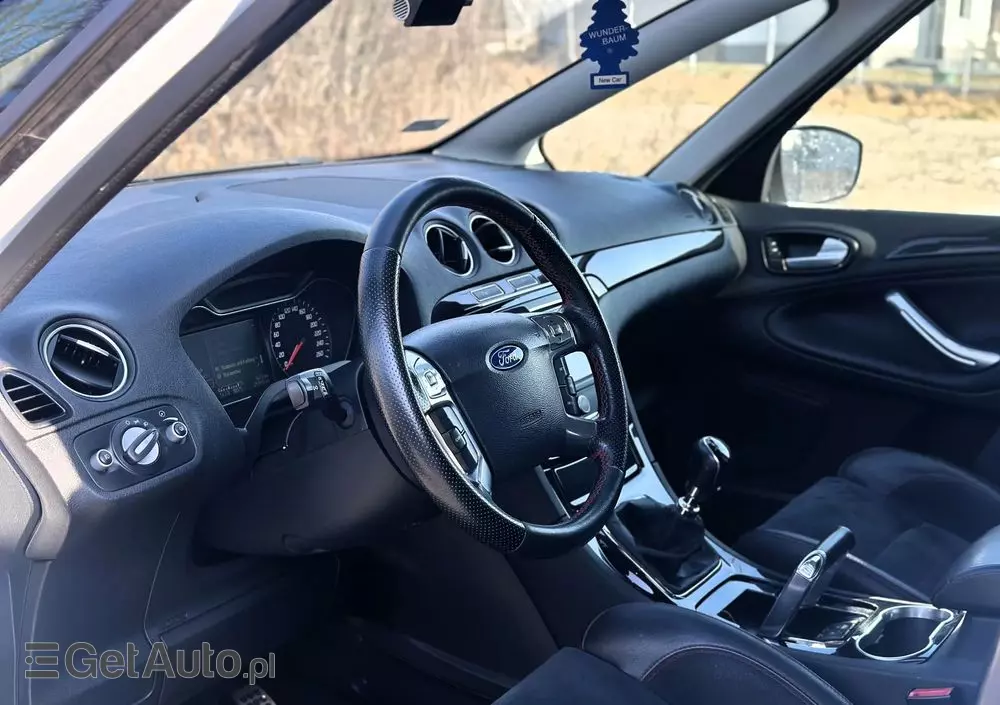 FORD S-Max 2.0 TDCi DPF Titanium