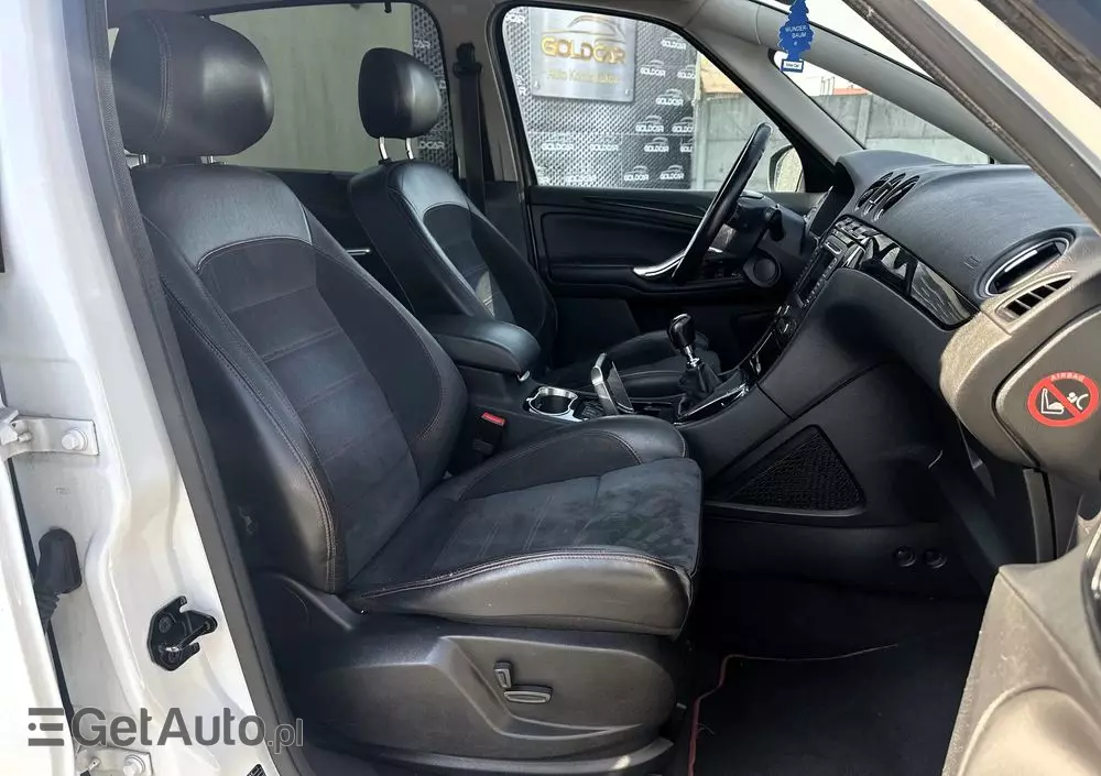 FORD S-Max 2.0 TDCi DPF Titanium