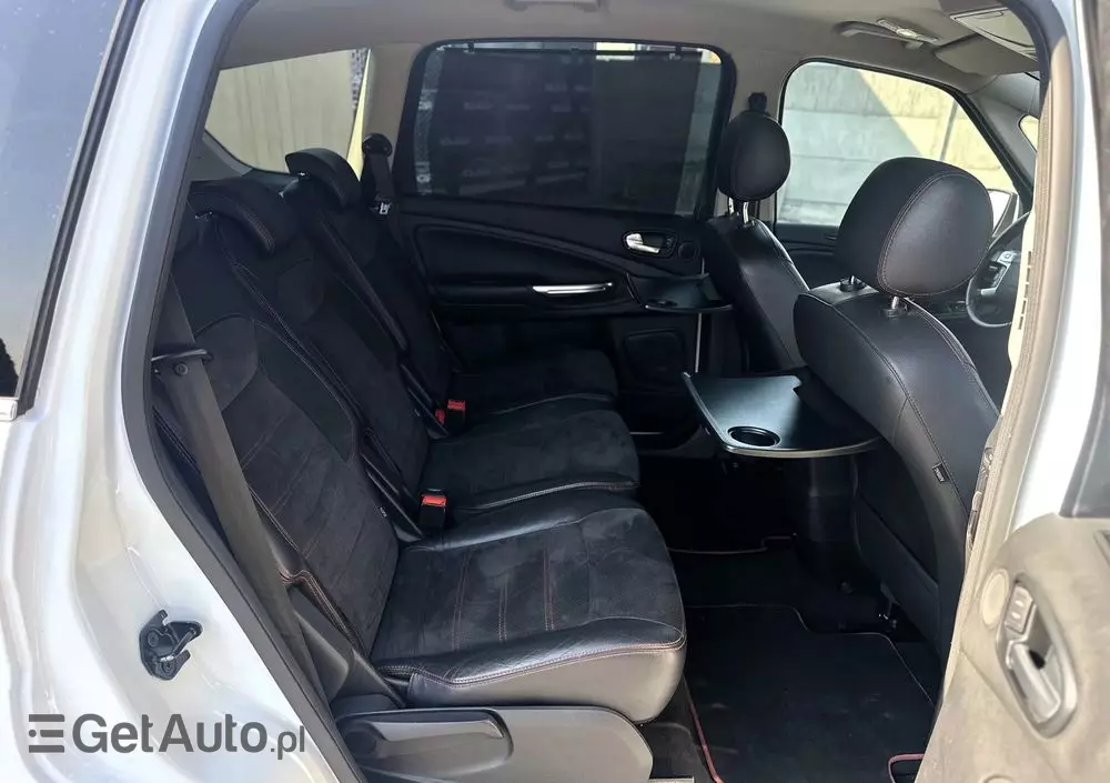 FORD S-Max 2.0 TDCi DPF Titanium