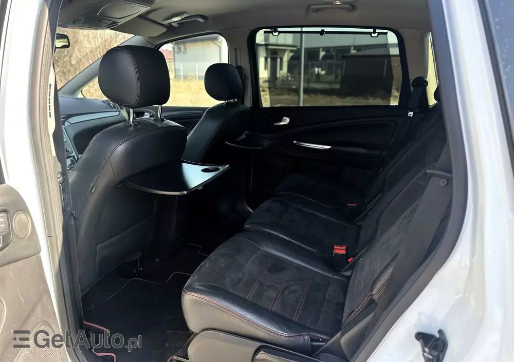 FORD S-Max 2.0 TDCi DPF Titanium