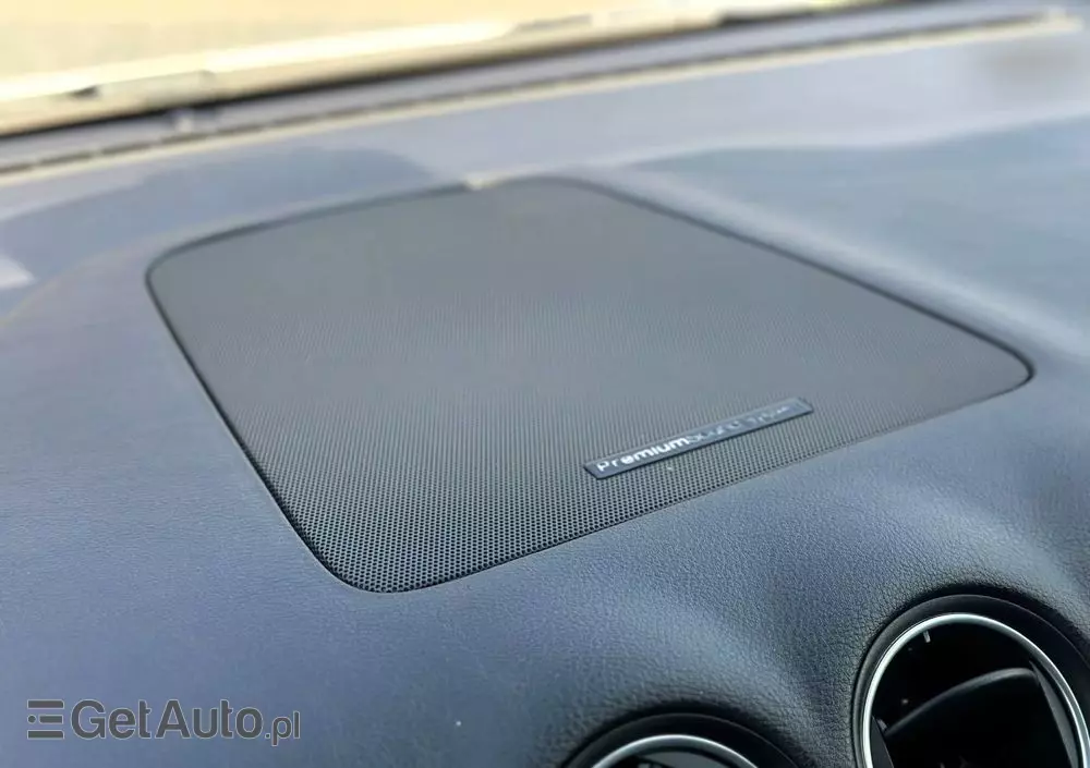 FORD S-Max 2.0 TDCi DPF Titanium