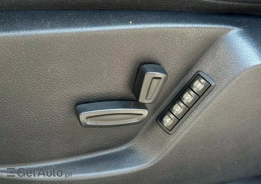 FORD S-Max 2.0 TDCi DPF Titanium