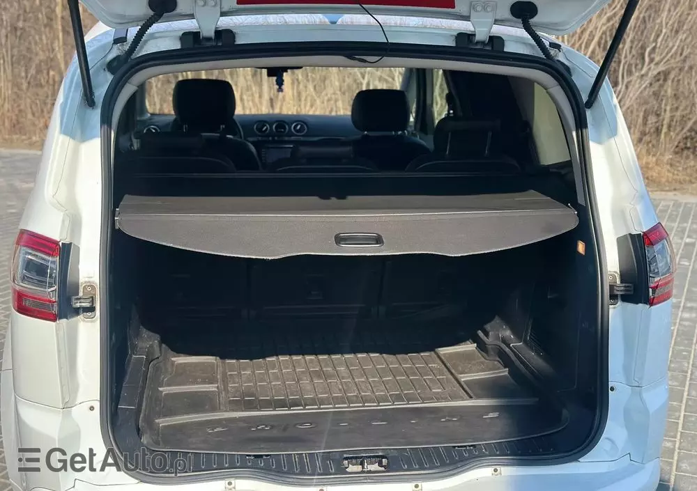 FORD S-Max 2.0 TDCi DPF Titanium