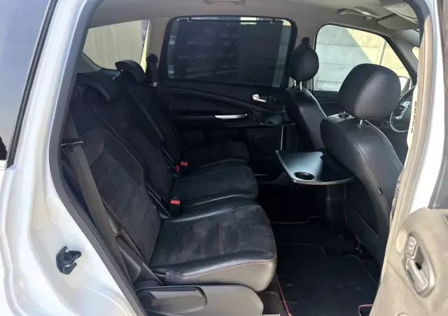 FORD S-Max 2.0 TDCi DPF Titanium