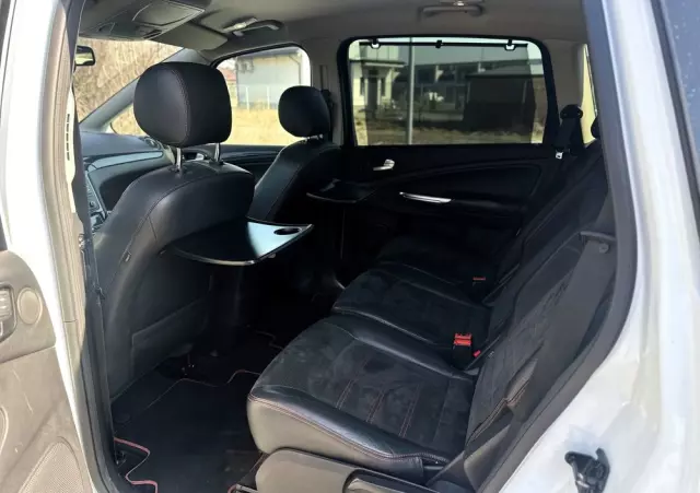 FORD S-Max 2.0 TDCi DPF Titanium