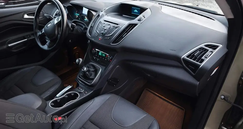 FORD Kuga 2.0 TDCi 4x4 Titanium