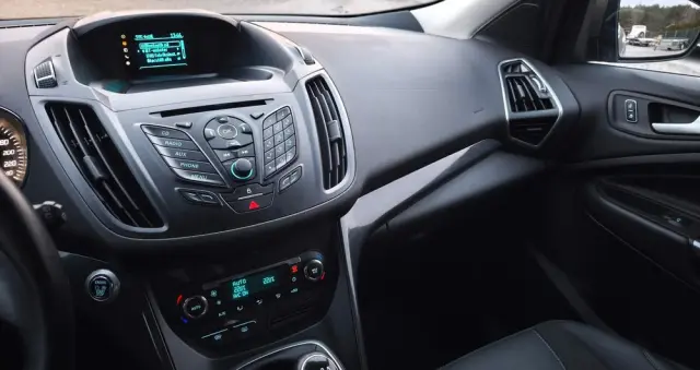 FORD Kuga 2.0 TDCi 4x4 Titanium