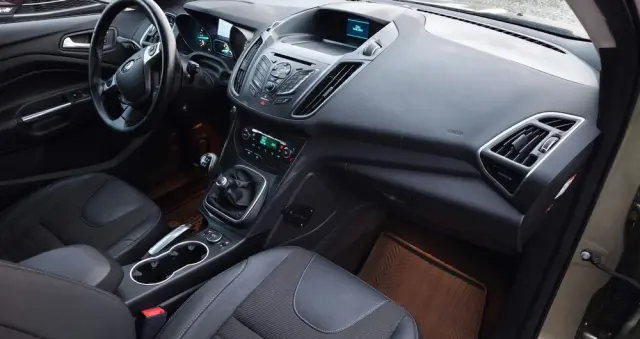 FORD Kuga 2.0 TDCi 4x4 Titanium