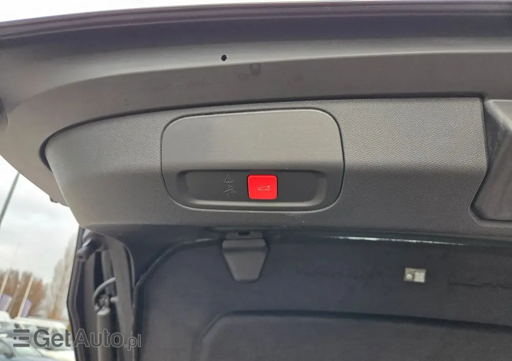 PEUGEOT 408 1.2 PureTech mHEV GT Exclusive S&S e-DSC6