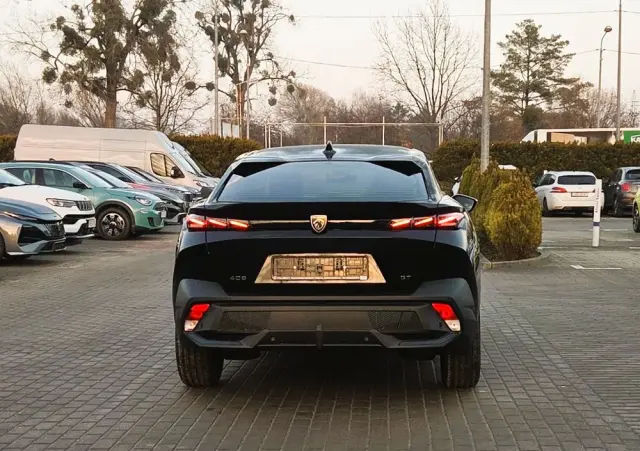 PEUGEOT 408 1.2 PureTech mHEV GT Exclusive S&S e-DSC6