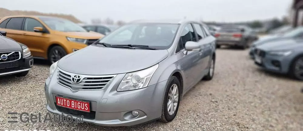 TOYOTA Avensis 