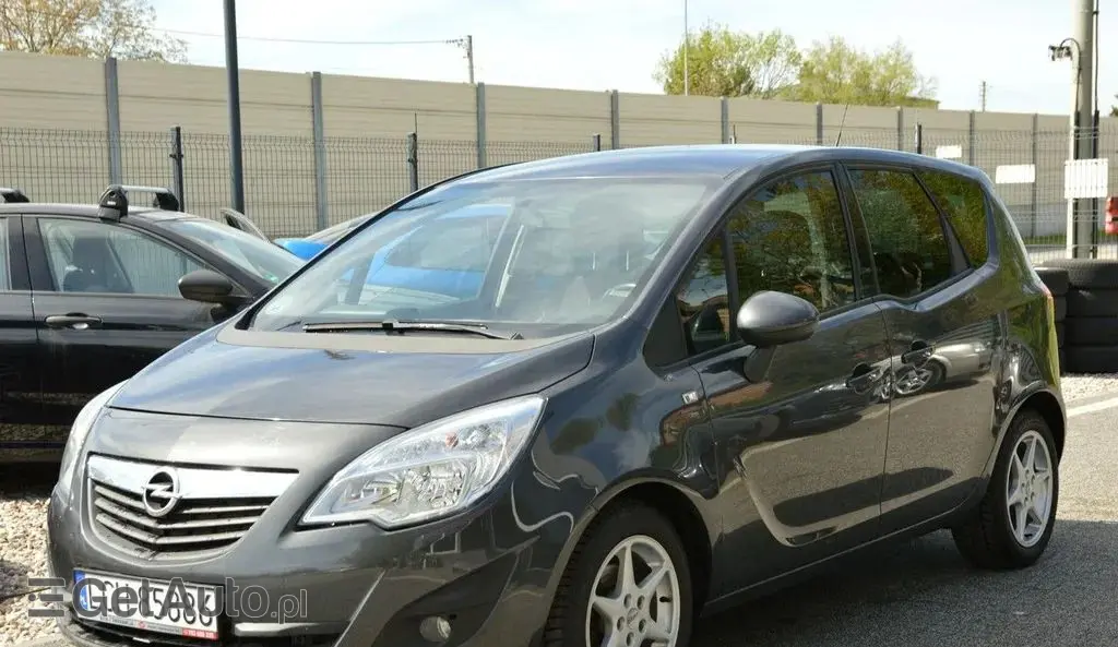 OPEL Meriva 