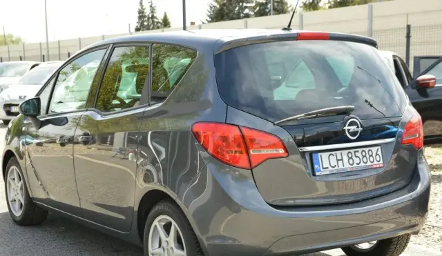 OPEL Meriva 