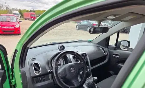 SUZUKI Splash 