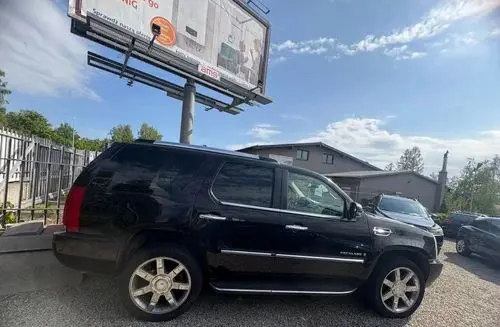 CADILLAC Escalade 