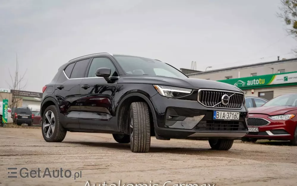 VOLVO XC 40 