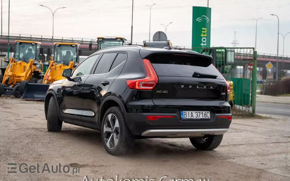 VOLVO XC 40 