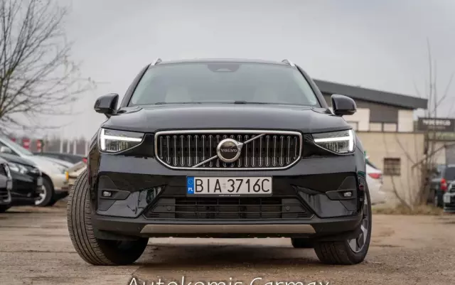 VOLVO XC 40 