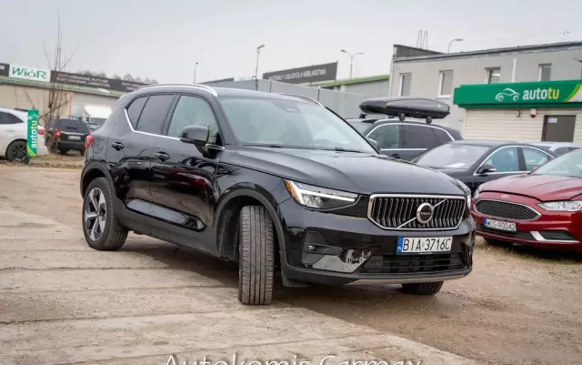 VOLVO XC 40 