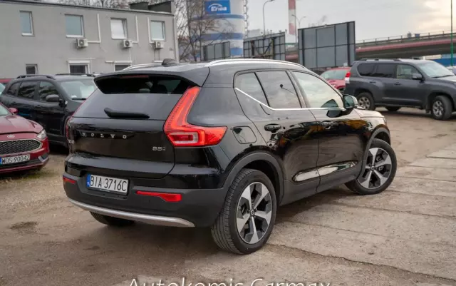 VOLVO XC 40 