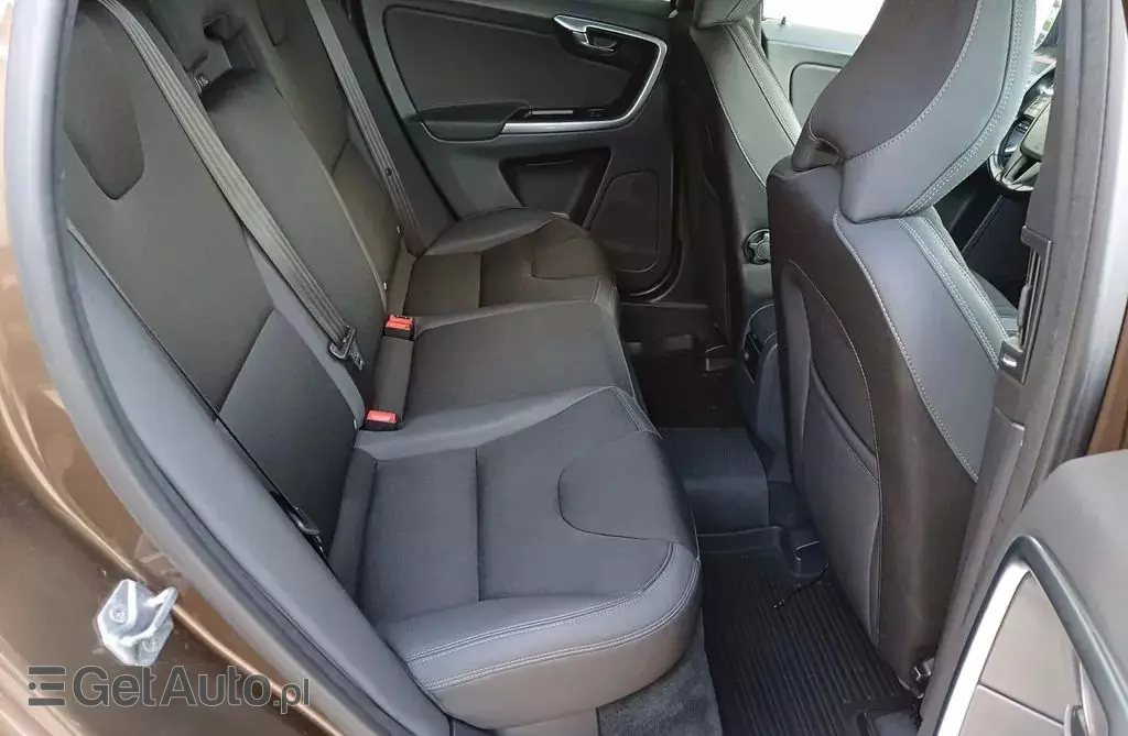 VOLVO XC60 2.0 D4 (163 KM) start/stop