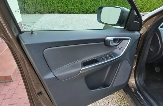 VOLVO XC60 2.0 D4 (163 KM) start/stop