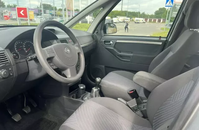 OPEL Meriva 