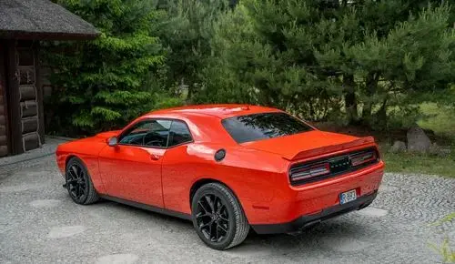 DODGE Challenger 
