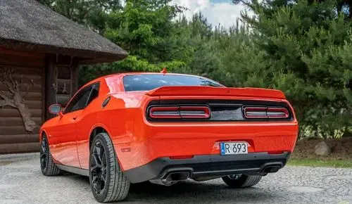 DODGE Challenger 