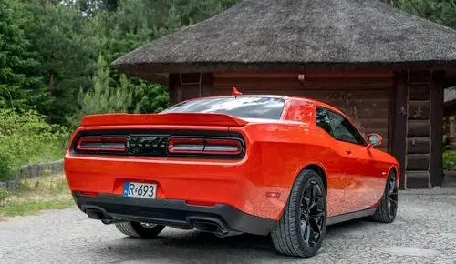 DODGE Challenger 