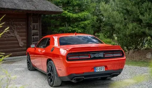 DODGE Challenger 