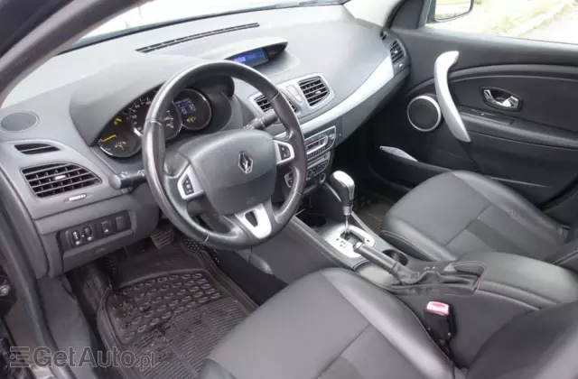 RENAULT Fluence 