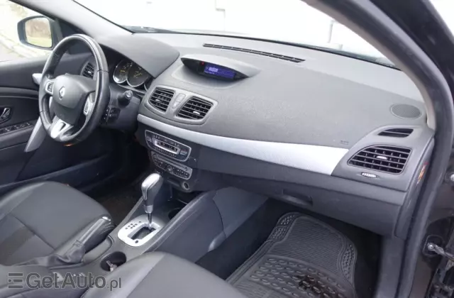 RENAULT Fluence 
